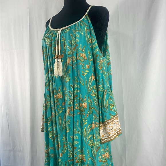 Boho Turquoise Floral  dress,cut out shoulders, tassel front trim,Large - Picture 4 of 8